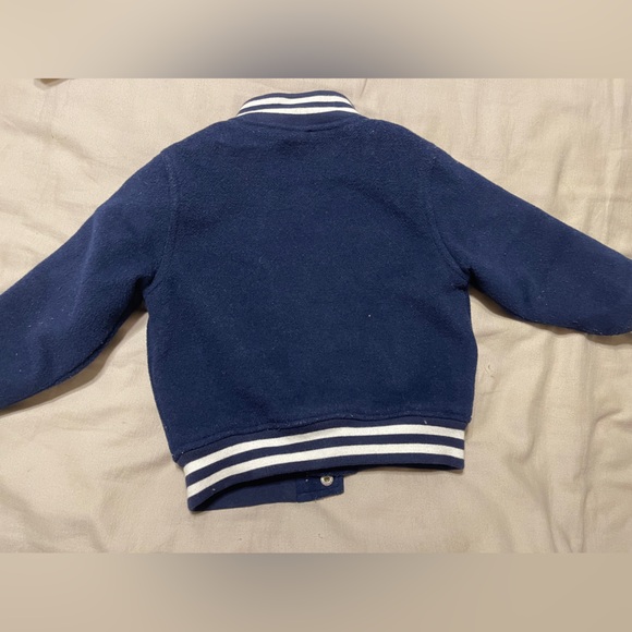 GAP 2T Jacket - Picture 2 of 4